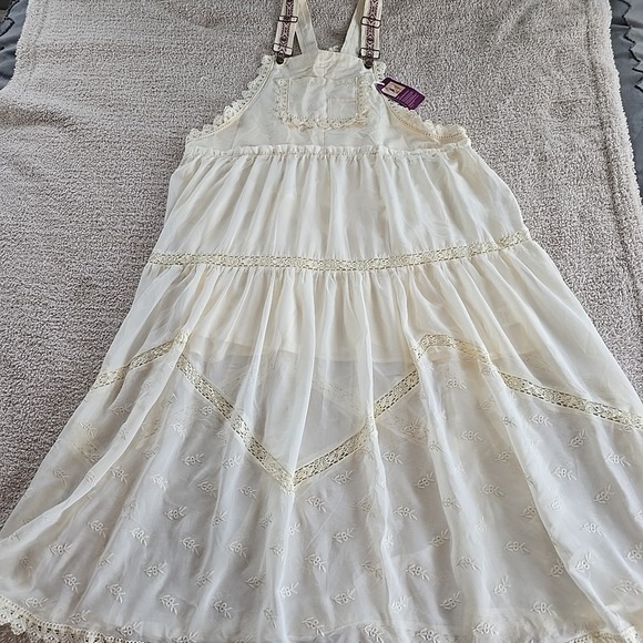 Overall Boho Cream Maxi Dress - Picture 12 of 16